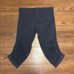 Cropped Lululemon leggings.